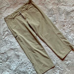 Patagonia capris beige light weight hiking. Never worn. Gorpcore slowfashion